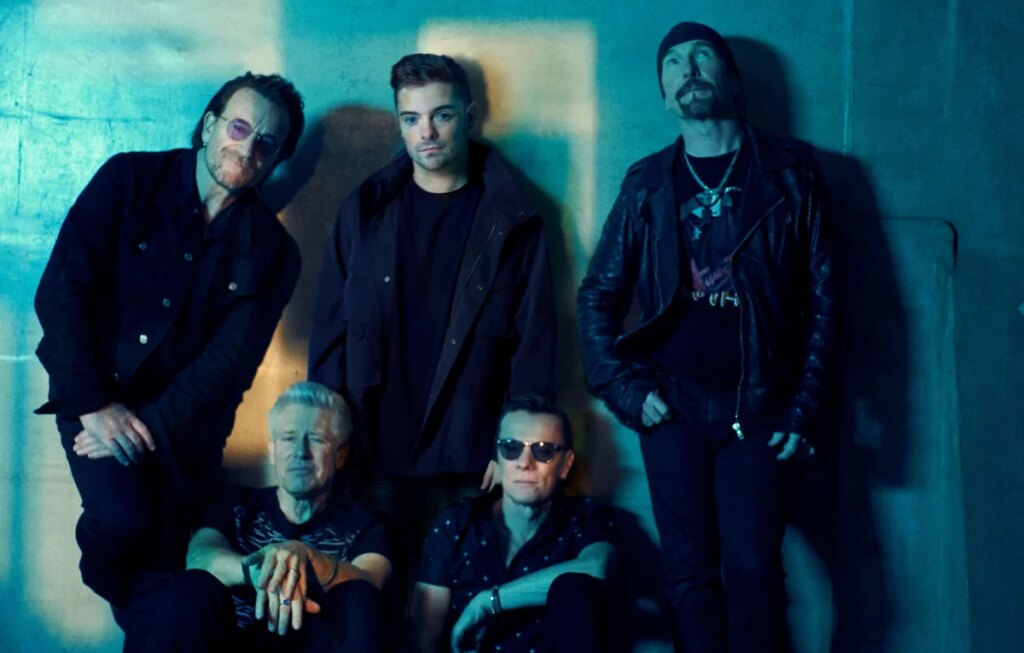 U2 did it again: 'Fireflies' with Martin Garrix came out