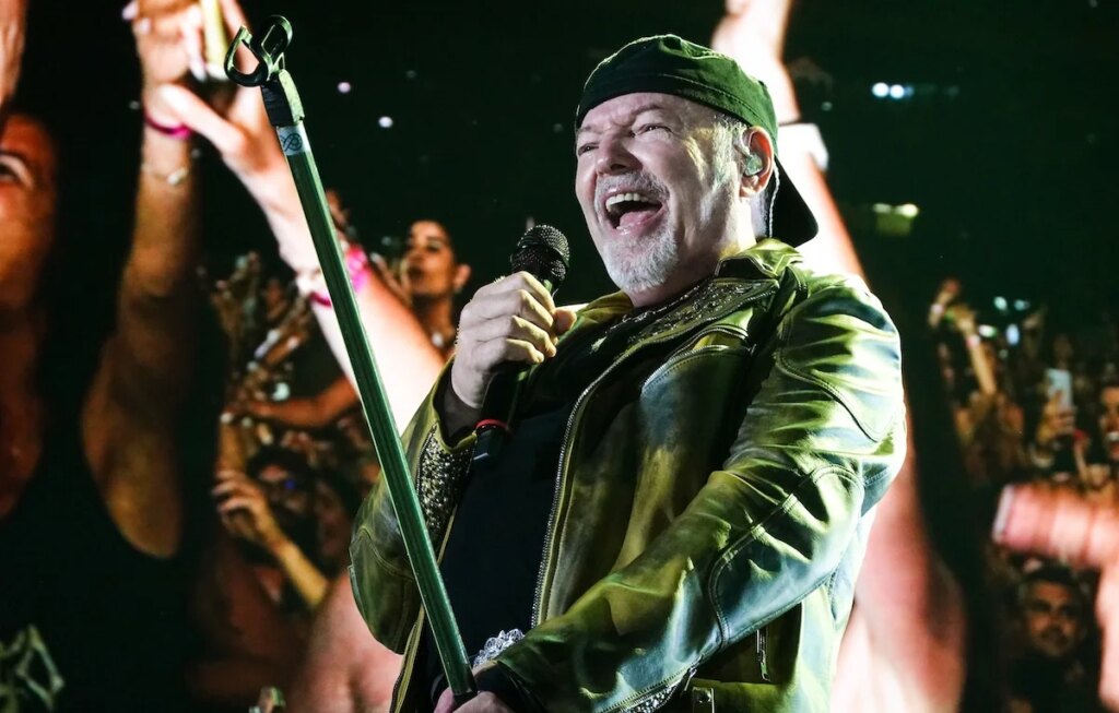 Here are ticket prices for Vasco Rossi's 10 concerts at the Olimpico in Rome