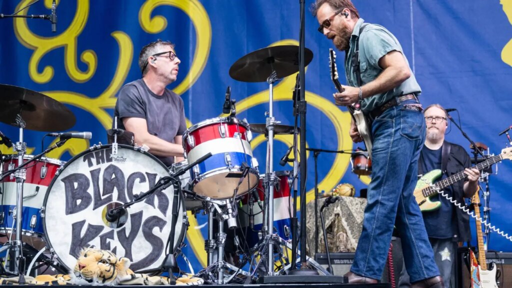 Wildfires Force Concerts to Postpone: the Black Keys, Creed, and More