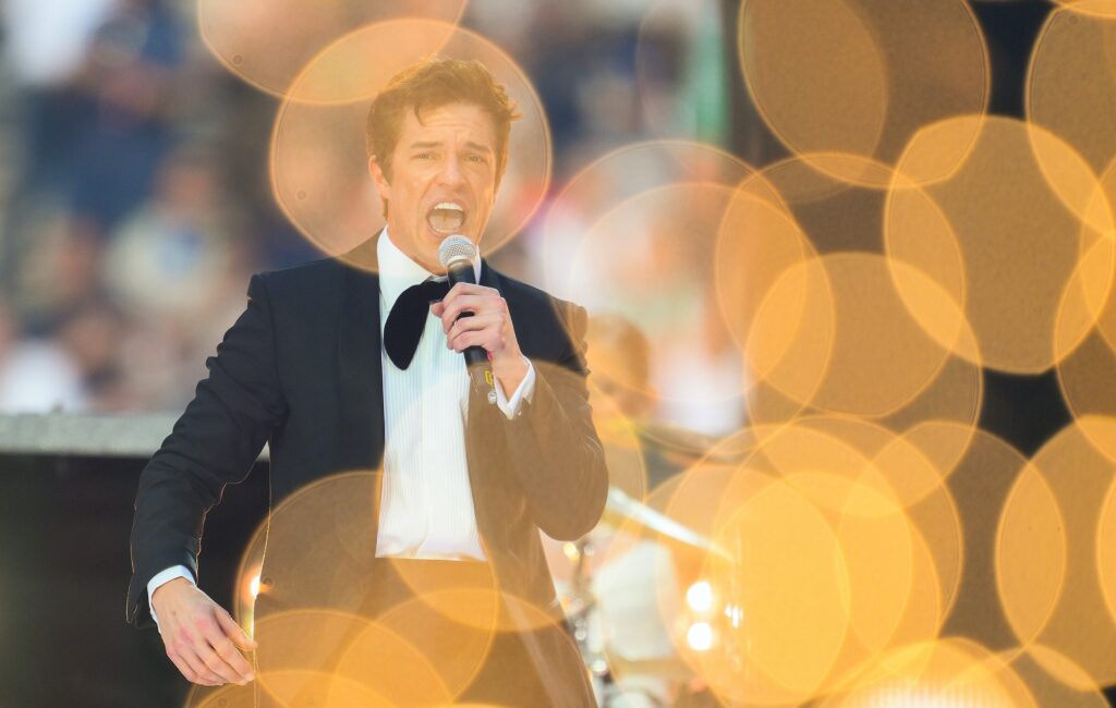 Brandon Flowers is considering quitting music: “I’m really going through it right now”