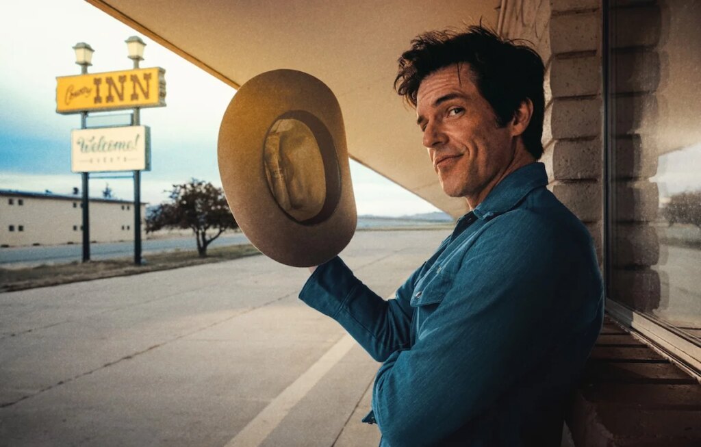 Quando Brandon Flowers ha chiesto a Elvis: ma ne è valsa la pena?