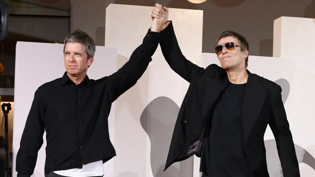Oasis Announce 2027 Tour | Pitchfork