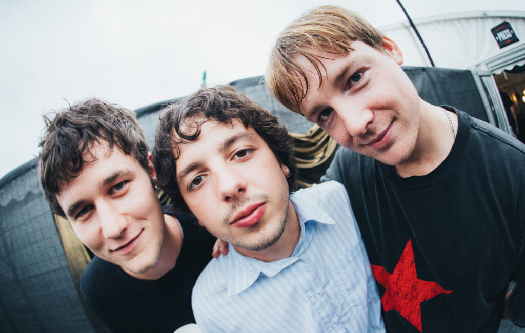 Radio Free Alice tell us about supporting Geese and their “coming of age” debut album