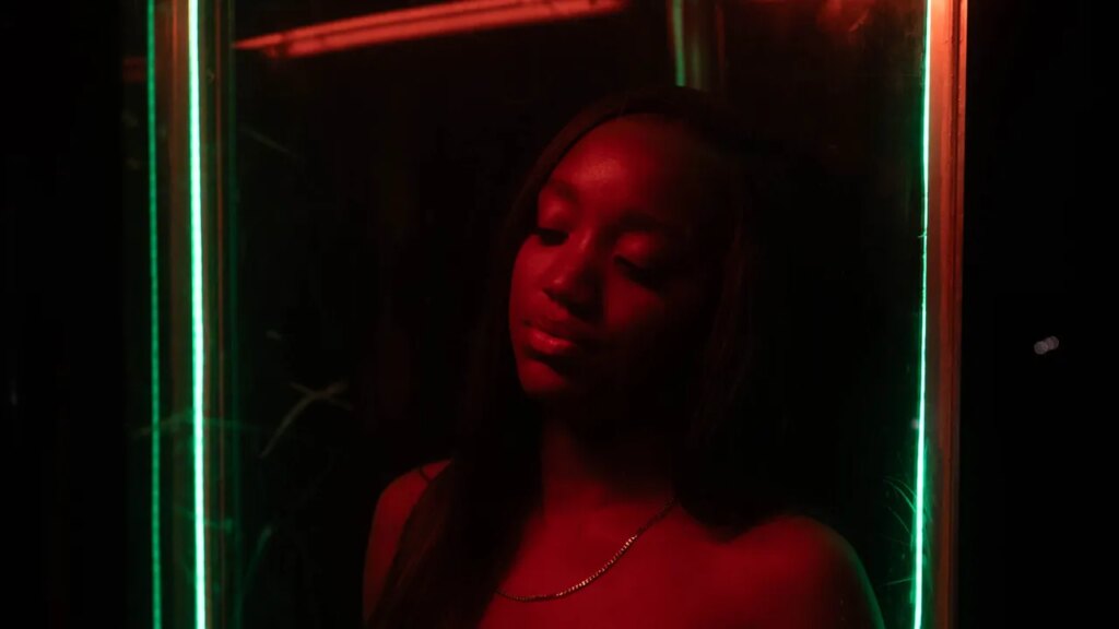 Listen to Dexter in the Newsagent’s New Song “Fantasy”