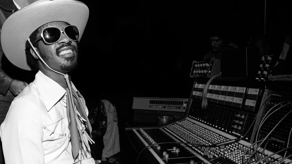 Stevie Wonder Unvaults Four Songs in the Key of Life Tracks