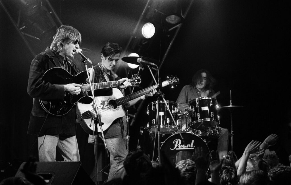 Watch Ride’s Mark Gardener, Ed Harcourt, Fyfe Dangerfield and loads more pay tribute with reunited Talk Talk musicians to play ‘The Colour Of Spring’ in London