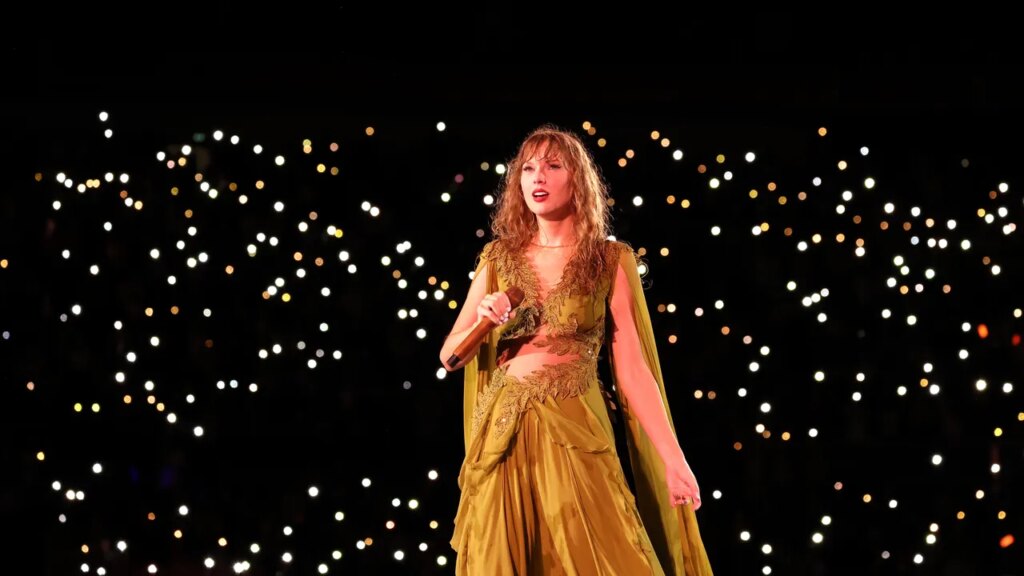 Taylor Swift Releases Four New Songs