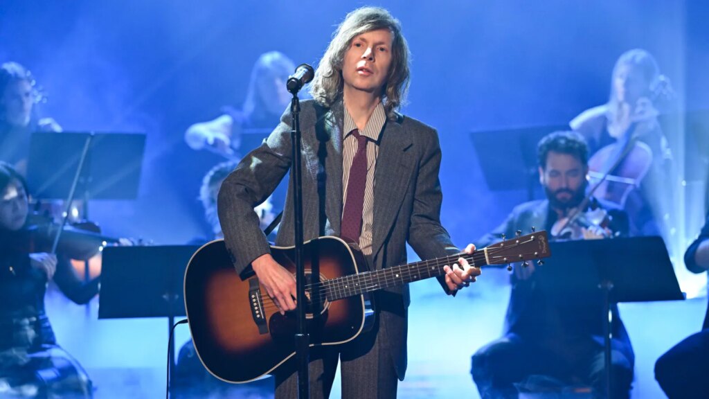 Beck Performs ‘In the Night,’ Reveals ‘Zoolander’ Flub on Tonight Show