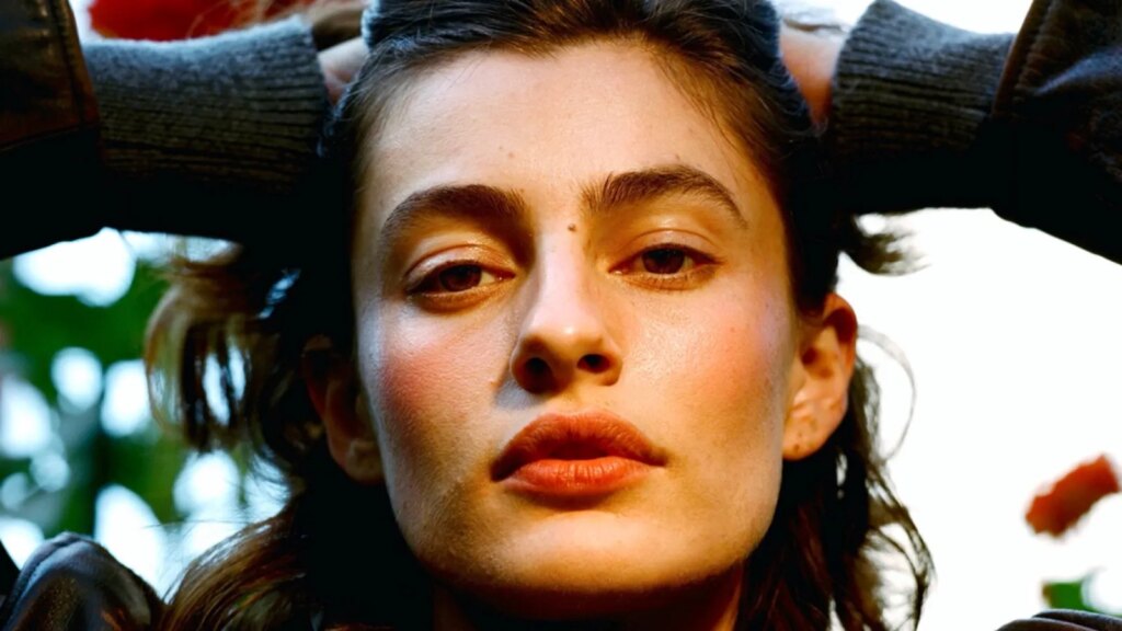 Diana Silvers on New Album ‘Daughter of Sorts,’ Grief, Joni Mitchell