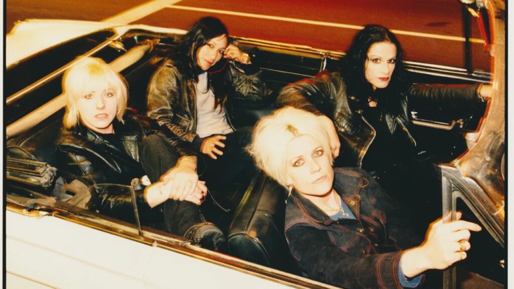 L7 Reunite With Former Bassist on New Song “Loma Linda”