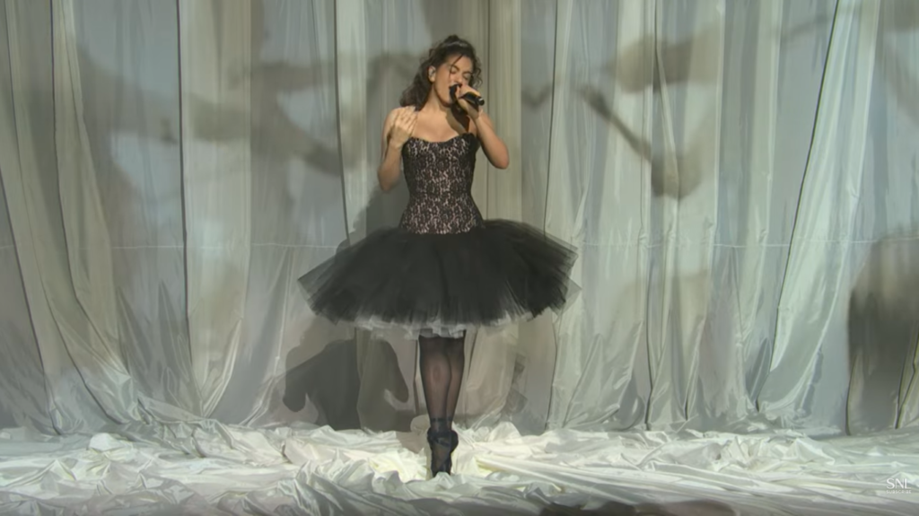 ‘SNL’: Watch Rosalía Perform ‘Reliquia,’ ‘Magnolias’