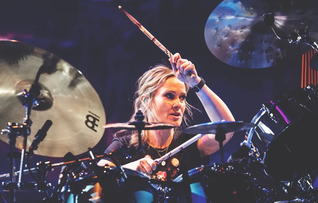 Anika Nilles, diventare una fan dei Rush suonandoci assieme