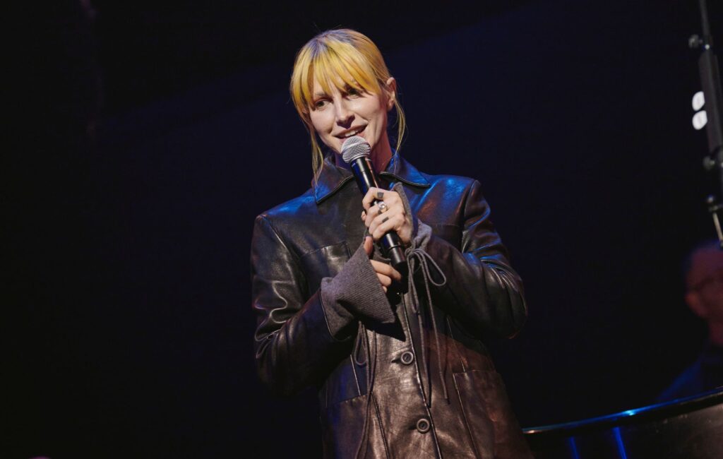 US government hits back at Hayley Williams after “Fuck ICE” comments on stage