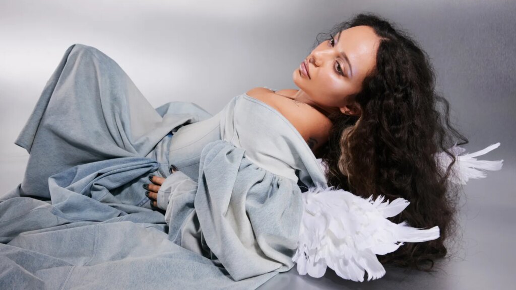 JADE: ‘Angel of My Dreams,’ Victoria’s Secret Fashion Show, Kylie Jenner