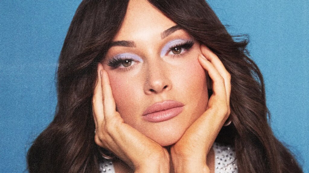 Kacey Musgraves Shares New Songs From ‘Middle of Nowhere’ Deluxe