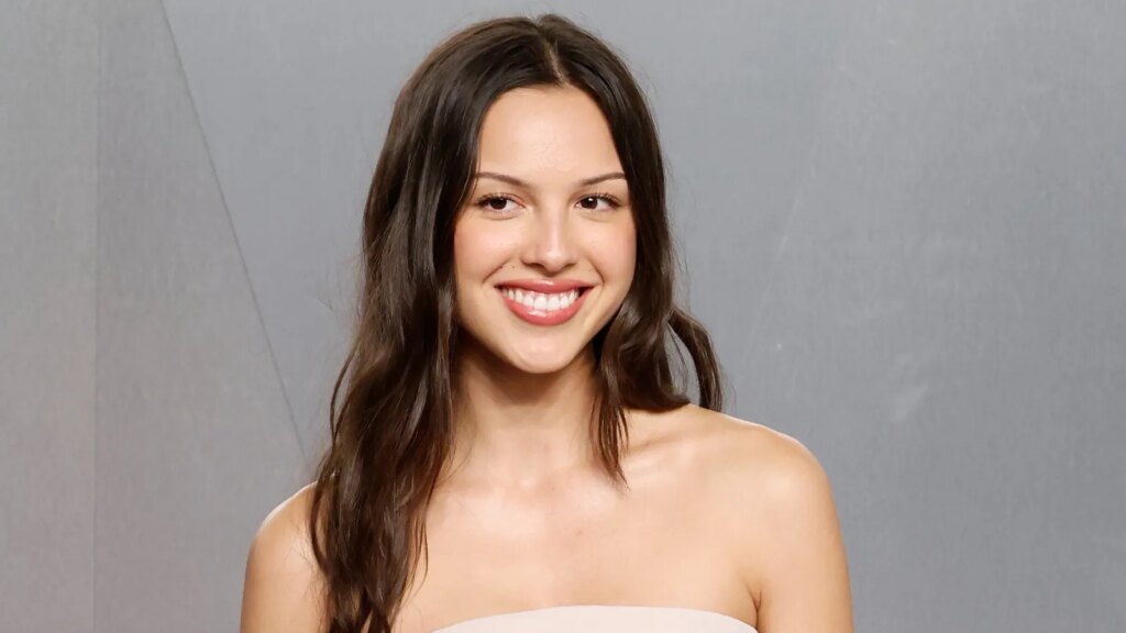 Olivia Rodrigo Bought Meg White’s Dress From White Stripes Album Cover